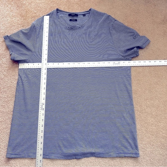 Vince Short Sleeve Striped Cotton Crewneck Tee - Picture 6 of 8